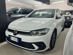 Bianco Usata 2022 VW Polo Style Tre volumi | 16.900 € (Buon prezzo)