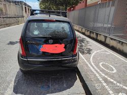 Usata 2010 Lancia Musa Monovolume | 3800 € (Buon prezzo)