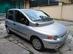 Grigio Usata 2002 Fiat Multipla Monovolume | 2000 € (Molto cara)