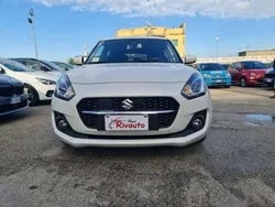 Bianco Usata 2022 Suzuki Swift Tre volumi | 14.900 € (Buon prezzo)