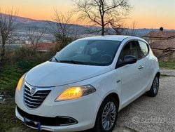 Bianco Usata 2013 Lancia Ypsilon Due volumi | 5200 €