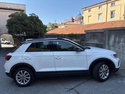 Bianco Usata 2023 VW T-Roc Life SUV | 23.200 € (Buon prezzo)
