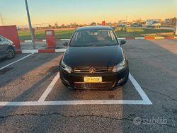 Nero Usata 2009 VW Polo Highline Tre volumi | 3200 € (Buon prezzo)