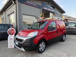 Rosso corsa Usata 2017 Fiat Fiorino Monovolume | 7950 € (Buon prezzo)