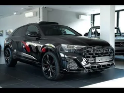Nero Nuova 2025 Audi Q8 S-Line SUV | 104.990 €