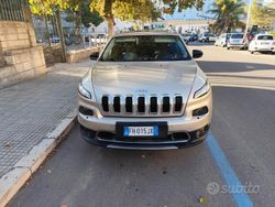 Usata 2017 Jeep Cherokee SUV | 10.000 € (Super prezzo)
