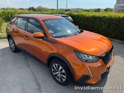 Arancione Usata 2020 Peugeot 2008 Allure SUV | 13.900 € (Buon prezzo)