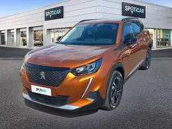 Arancione Usata 2022 Peugeot 2008 Allure SUV | 17.950 € (Buon prezzo)