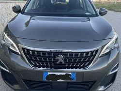 Verde Usata 2018 Peugeot 3008 Business-Line SUV | 13.000 € (Buon prezzo)