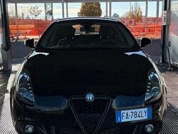 Usata 2015 Alfa Romeo Giulietta Tre volumi | 5500 € (Buon prezzo)