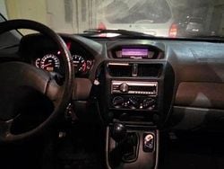 Blu Usata 2001 Mitsubishi Space Runner Monovolume | 1220 €