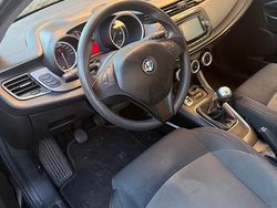 Usata 2015 Alfa Romeo Giulietta Tre volumi | 4950 € (Buon prezzo)