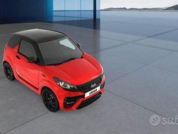 Rosso(met.) Usata 2023 Ligier JS50 Due volumi | 14.990 € (Cara)