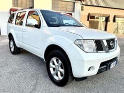 Bianco Usata 2009 Nissan Pathfinder XE SUV | 9900 € (Buon prezzo)