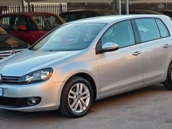 Argento Usata 2011 VW Golf Highline Tre volumi | 6599 € (Ottimo prezzo)