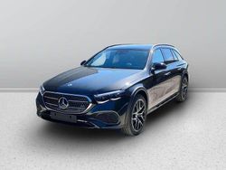 Grigio grafite Nuova 2026 Mercedes E220 Station wagon | 74.900 € (Cara)