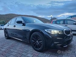 Nero Usata 2019 BMW 320 M Sport Tre volumi | 21.900 € (Molto cara)