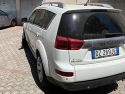Bianco Usata 2009 Peugeot 4007 SUV | 6999 € (Cara)