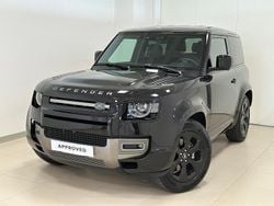 Santorini black Usata 2024 Land Rover Defender SE Dynamic SUV | 73.900 € (Buon prezzo)