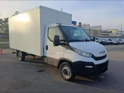 Bianco Usata 2018 Iveco Daily Furgone | 19.900 € (Cara)