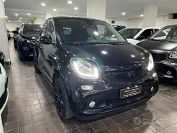 Nero cinema Usata 2018 Smart ForFour Passion Tre volumi | 12.490 € (Ottimo prezzo)