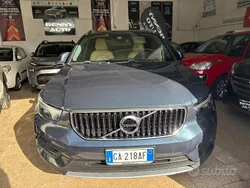 Grigio Usata 2020 Volvo XC40 Inscription SUV | 20.900 € (Buon prezzo)