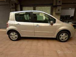 Usata 2005 Renault Modus Monovolume | 2500 € (Ottimo prezzo)