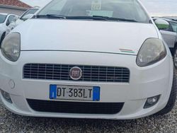 Usata 2008 Fiat Grande Punto Sport Due volumi | 3000 € (Buon prezzo)