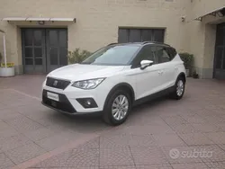 Bianco / tetto grigio scuro Usata 2020 Seat Arona XCELLENCE SUV | 11.800 € (Ottimo prezzo)