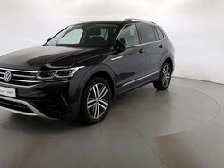 Nero deep effetto perlato Usata 2022 VW Tiguan Allspace Elegance SUV | 29.500 € (Buon prezzo)