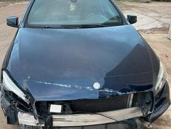 Usata 2016 Mercedes A180 Premium Tre volumi | 8000 € (Super prezzo)