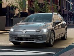 Dolphin grey metallizzato Nuova 2025 VW Golf VIII Edition Station wagon | 32.400 € (Ottimo prezzo)