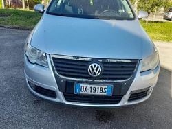 Grigio Usata 2009 VW Passat Station wagon | 2000 € (Super prezzo)