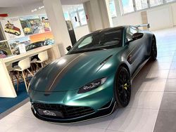 Racing green satinato Usata 2024 Aston Martin Vantage Coupé | 174.999 €