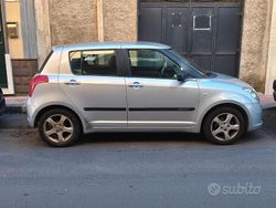 Grigio Usata 2006 Suzuki Swift Due volumi | 2280 €