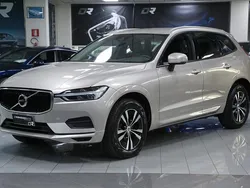 Bronzo Usata 2020 Volvo XC60 Momentum SUV | 25.900 € (Buon prezzo)