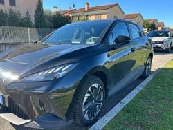 Nero Usata 2024 MG MG4 EV Due volumi | 17.500 € (Ottimo prezzo)