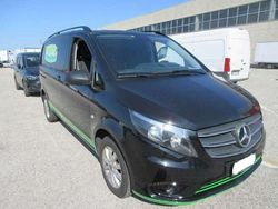 Nero Usata 2021 Mercedes Vito Furgone | 24.400 € (Molto cara)