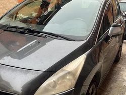 Usata 2010 Peugeot 3008 Station wagon | 3000 € (Buon prezzo)