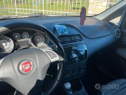Grigio Usata 2010 Fiat Grande Punto Due volumi | 6000 €