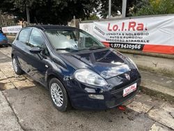 Blu Usata 2016 Fiat Punto Tre volumi | 4999 € (Buon prezzo)