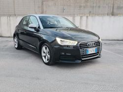 Nero Usata 2015 Audi A1 Sportback Ambition Due volumi | 9900 € (Buon prezzo)