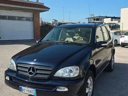 Blu Usata 2002 Mercedes ML270 SUV | 4500 € (Buon prezzo)