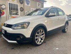 Bianco Usata 2015 VW Polo Tre volumi | 9600 € (Cara)