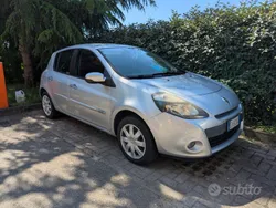 Usata 2011 Renault Clio III Due volumi | 3500 € (Buon prezzo)