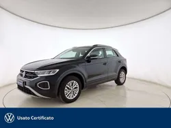 Deep black perlato Usata 2024 VW T-Roc Life SUV | 25.400 € (Ottimo prezzo)