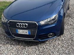 Usata 2011 Audi A1 Tre volumi | 4300 € (Super prezzo)