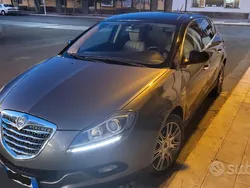 Usata 2012 Lancia Delta Tre volumi | 6500 € (Buon prezzo)
