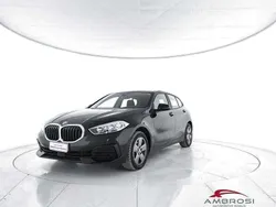 Nero Usata 2022 BMW 118 Comfort Edition Due volumi | 23.900 € (Super prezzo)