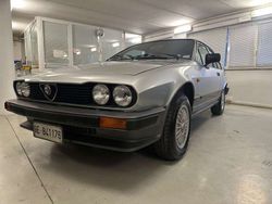 Argento Usata 1983 Alfa Romeo GTV Coupé | 15.900 €